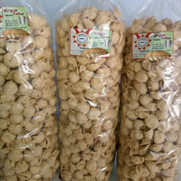 

READY Promo Tahu bulat kering tahu walik crispy keripik tahu walik kerupuk tahu 150gr