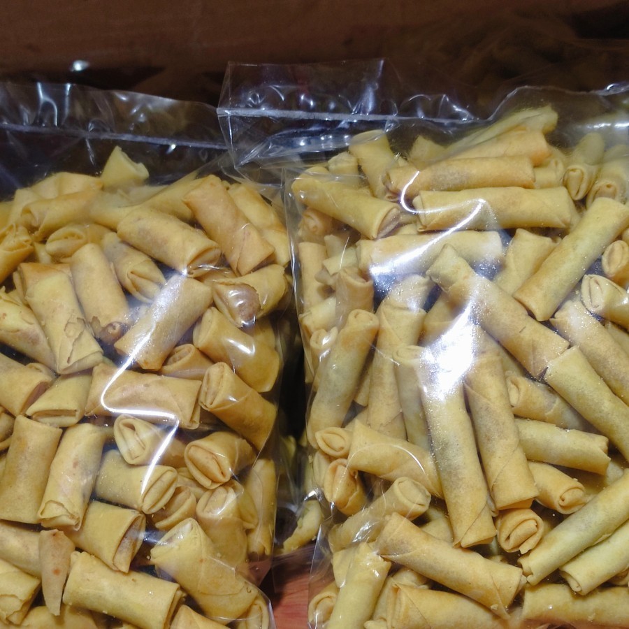 

NEW PROMO Sale SUMPIA UDANG 250Gram Sumpia udang Madinah sumpia Sarikaya abon sumpia