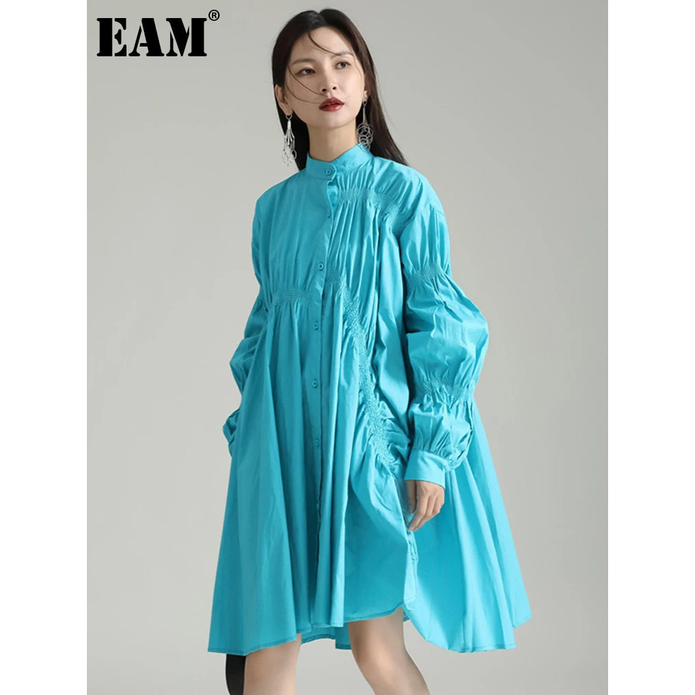 [EAM] Women Blue Irregular Pleated Big Hem Shirt Dress New Stand Neck Long Sleeve Loose Fashion Tide