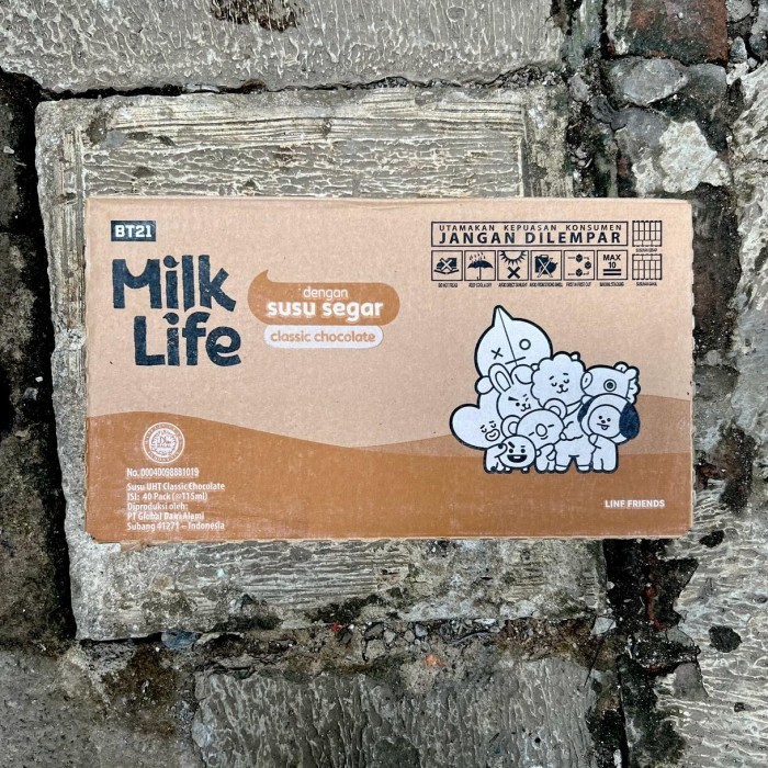 

New Item MILK LIFE UHT CLASSIC CHOCOLATE 24 X 200ml