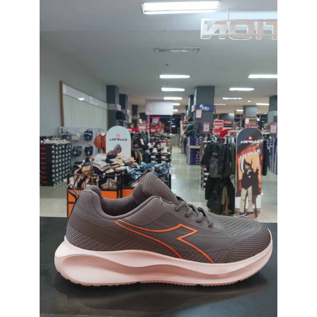 SEPATU DIADORA MERRICK MENS RUNNING