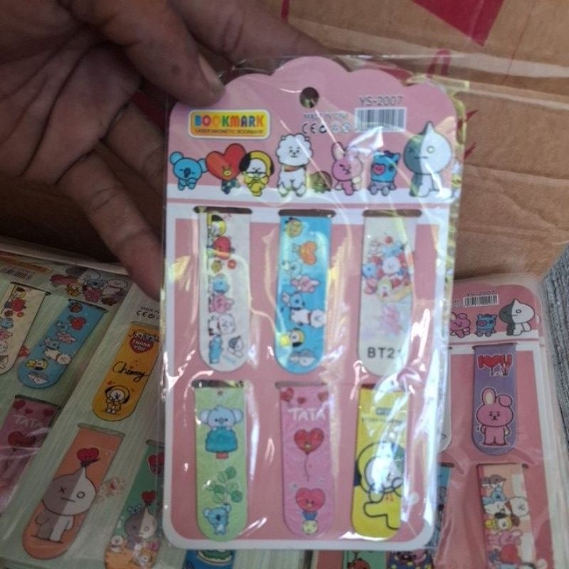 

Pembatas Buku Magnit 1lmb Isi 6pc Ob