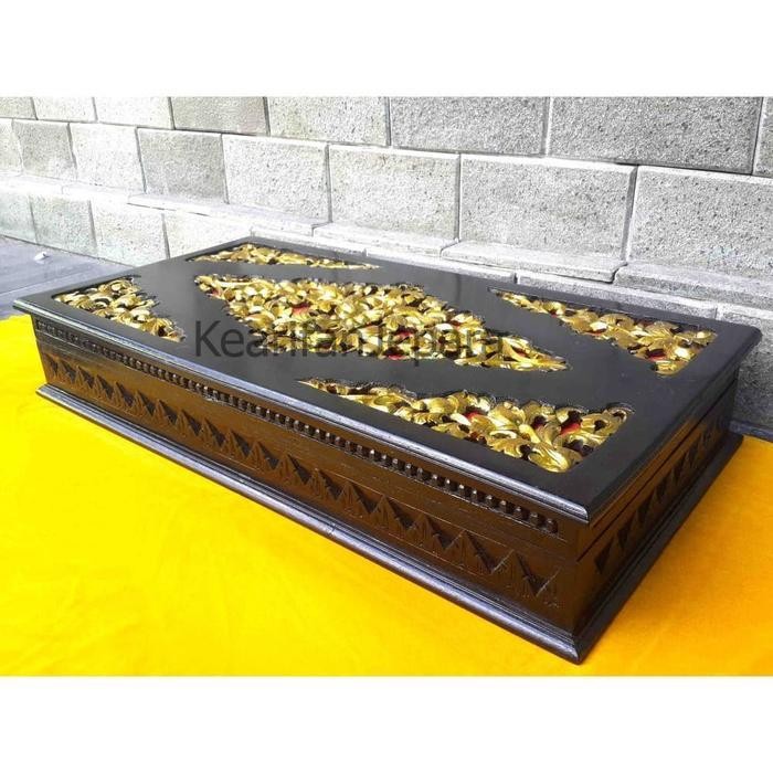 Kotak Menyimpan Pusaka Ukiran Alusan Kayu Jati KJ45464