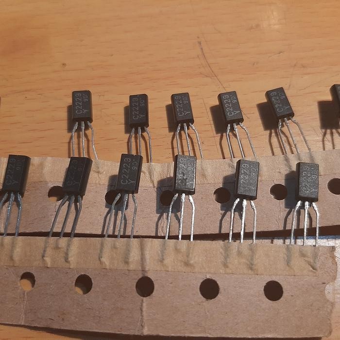 Part Transistor 2SC2229 2SC 2229 C2229 C 2229 NOS white marking SANYO Electrical Equipment
