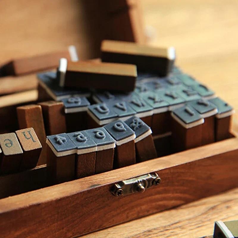 

30pcs Wooden Uppercase Lowercase Letter Stamps Vintage Alphabet Rubber Stamps DIY Ink Pads Diary Planner Journal Art Crafts