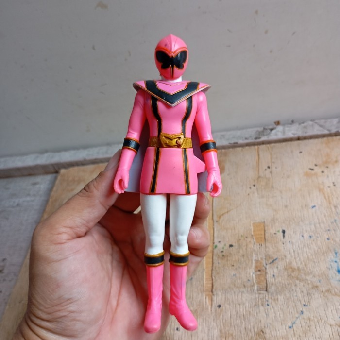 MAINAN figure power rangers magiranger pink
