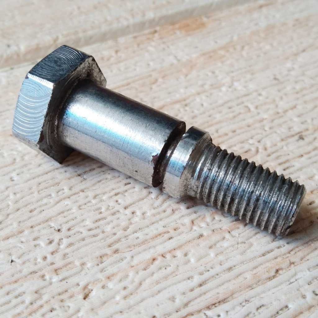 NOS/BOLT BAUT  AS SHOCK DEPAN M10 KUNCI 19 CROME HONDA CB100 K2 S90Z 90Z CB100