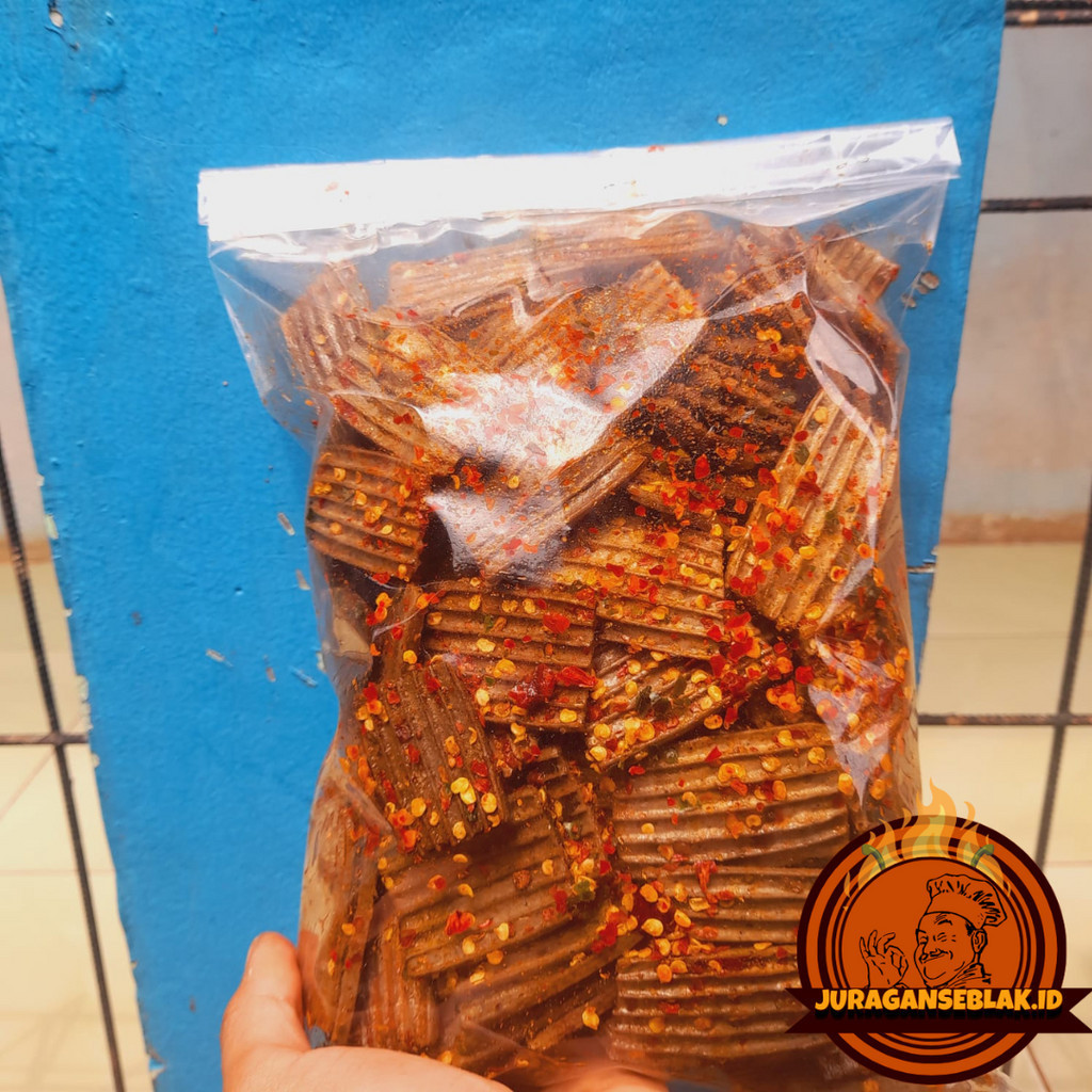 

KERUPUK JENGKOL PEDAS DAUN JERUK 500GRAM