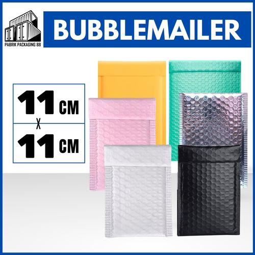 

Amplop Bubble Wrap Poly Mailer Padded Envelope Packaging 11x11 cm