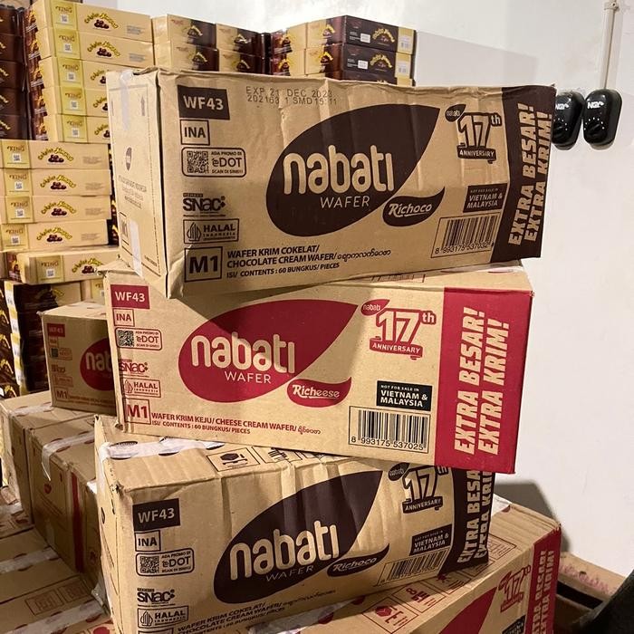 

1 karton nabati wafer ecer 2000 isi 60 - Pandan hijau