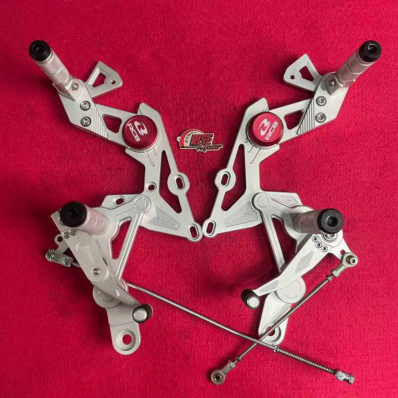 FOOTSTEP UNDERBONE JUPITER MX SILVER RACING BOY RCB
