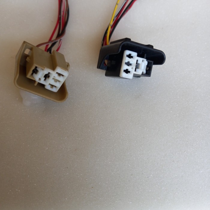 soket relay denso kaki 4