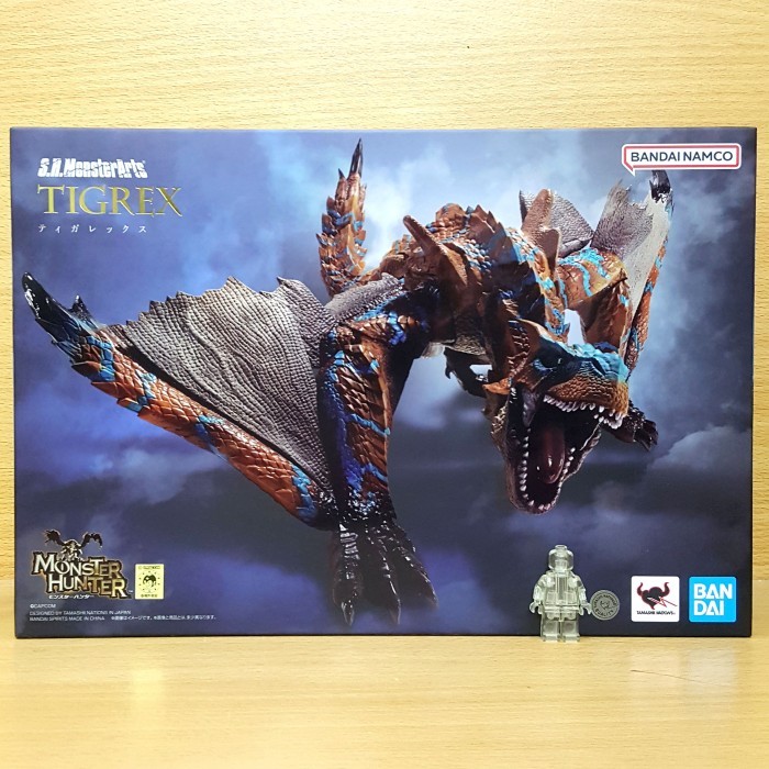 S.H. MonsterArts Tigrex Flying Wyvern Figure SHM MONSTER HUNTER RISE