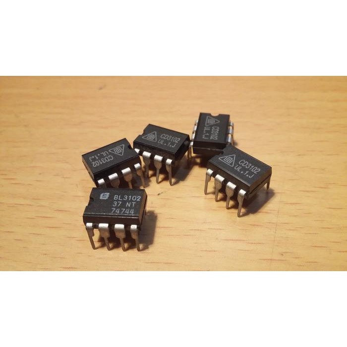 Part IC CLOCK ECHO BL3102 BL 3102 CD3102 CD 3102 identik dengan MN3102 Electrical Equipment