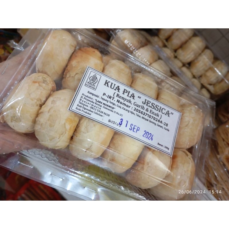 

Kue Pia Merk Jessica - ARM
