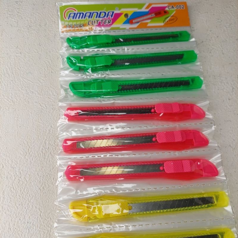 

CUTTER KECIL MURAH /SATUAN