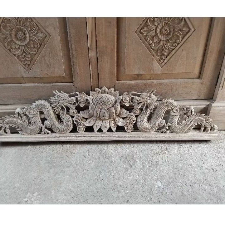 tempel atas ukiran naga SHP7802