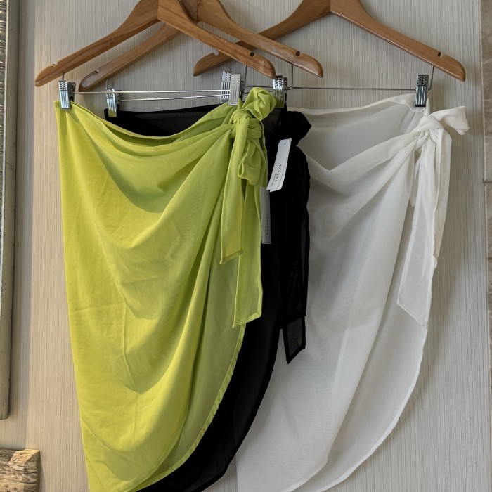 Produk Terbaru Rok outer pantai wanita CAMELIA Wrap Skirt rok ikat transparan bikini - Putih, All Si