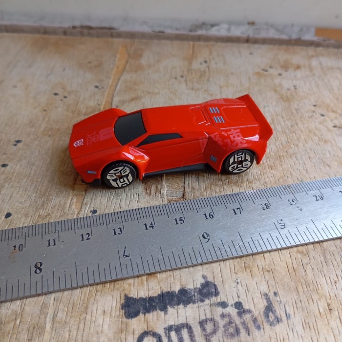 ZS34 diecast mobil Transformers sideswipe hasbro