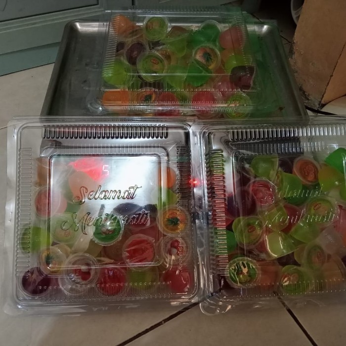 

Inaco Jelly Kiloan 1kg - Jelly Kenyal Lezat untuk Berbagai Sajian