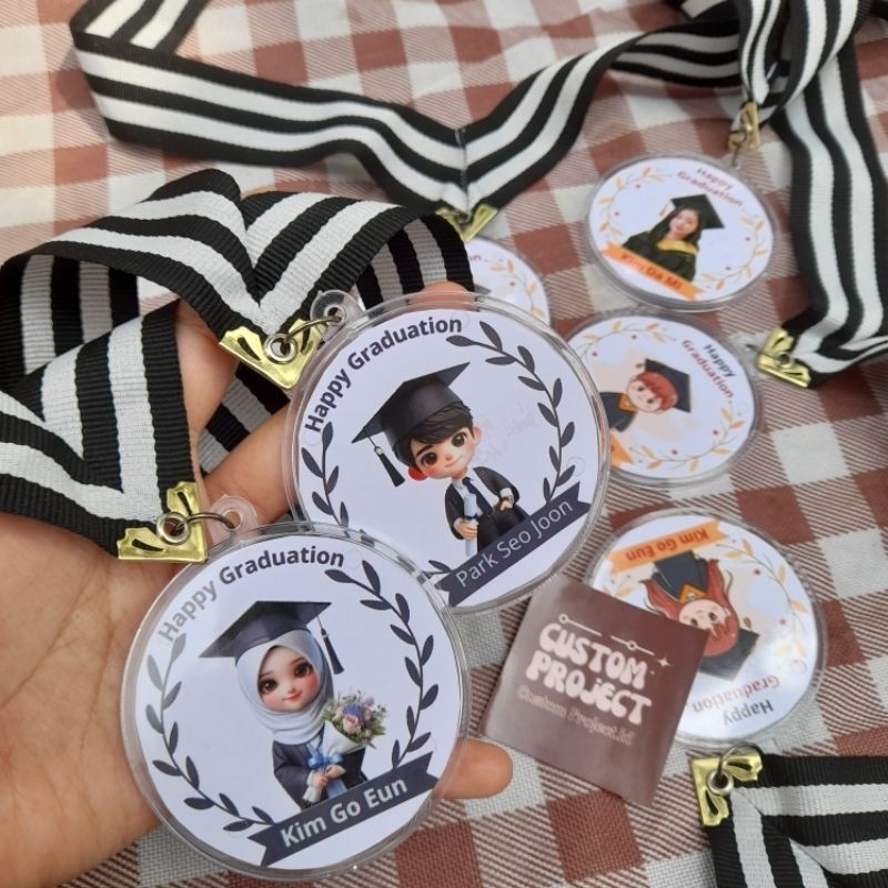 READY Gift Medali custom Wisuda medali kejuaraan agustusan mendali custom 17 agustusan mendali murah