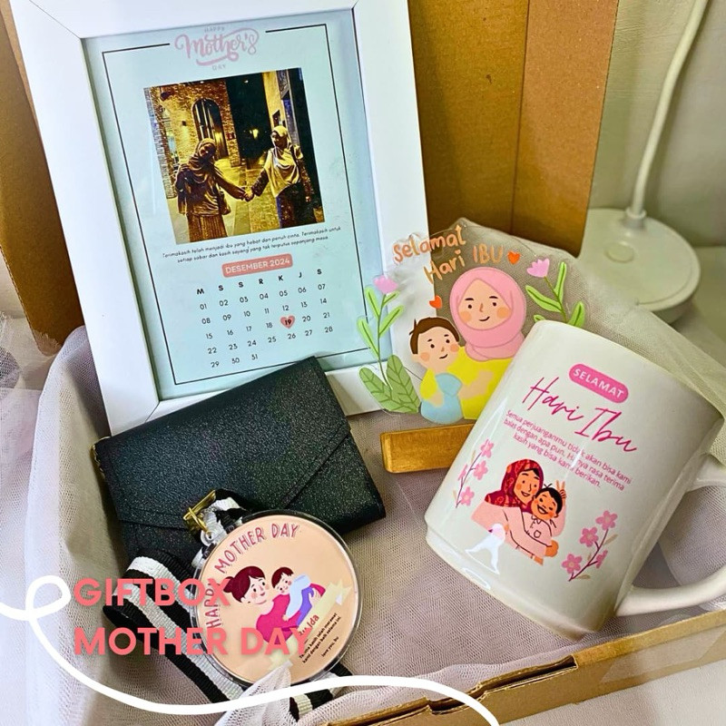 SAYGIFT -  GIFTBOX SPESIAL MOTHER DAY terbatu - mother day gift - kado spesial untuk ibu Medali Cust