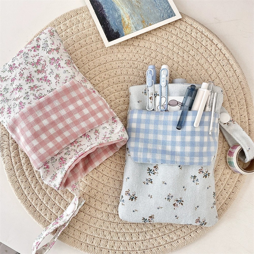 

Pencil Case Wallet included Cute Pen Holder Pouch Makeup Cosmetics Bag for Office Women
