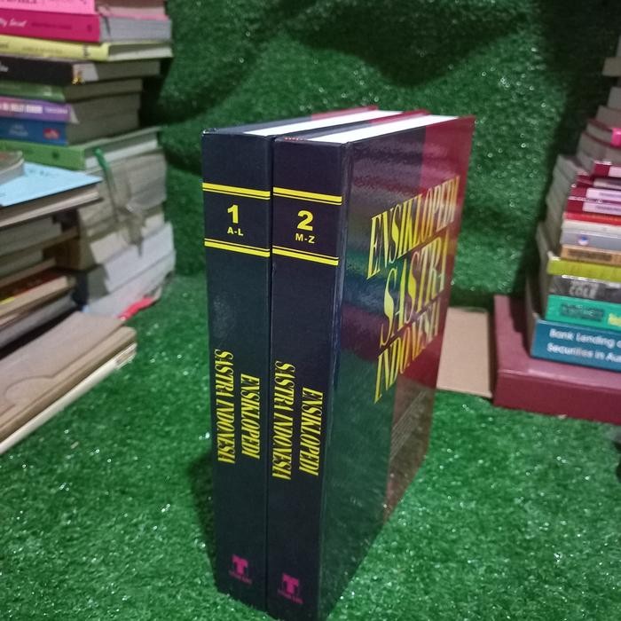Buku Ensiklopedi Sastra Indonesia 2 jilid lengkap