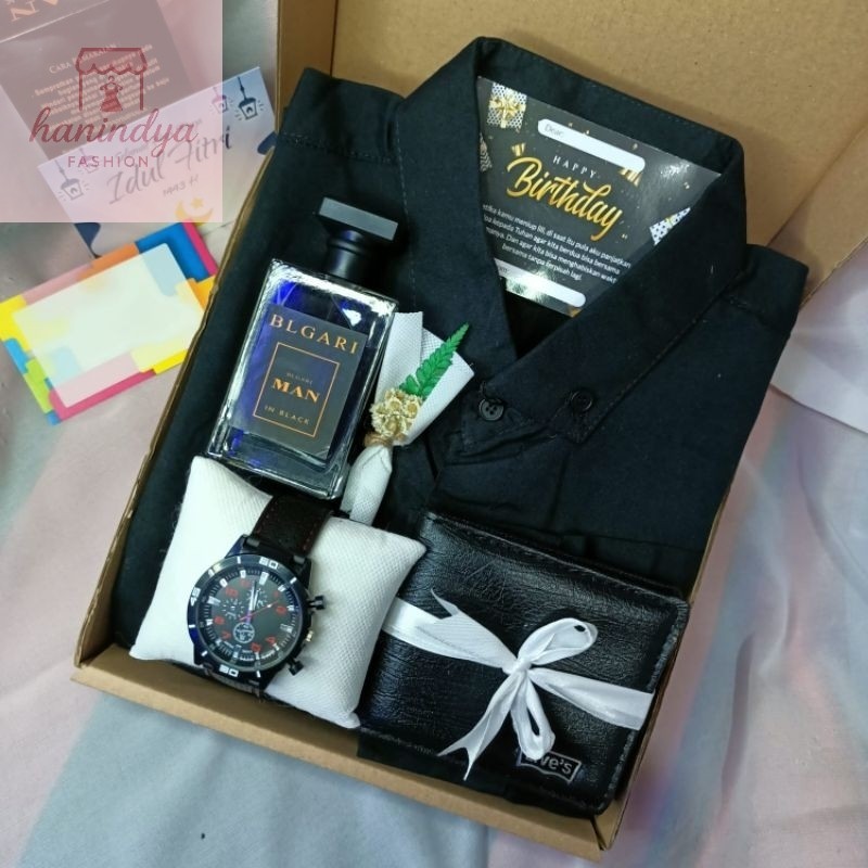 

Hampers Terbaru / BISA COD kemeja hitam cowo / kado/hampers gift Box / free Kartu ucapan Bisa request ucapan