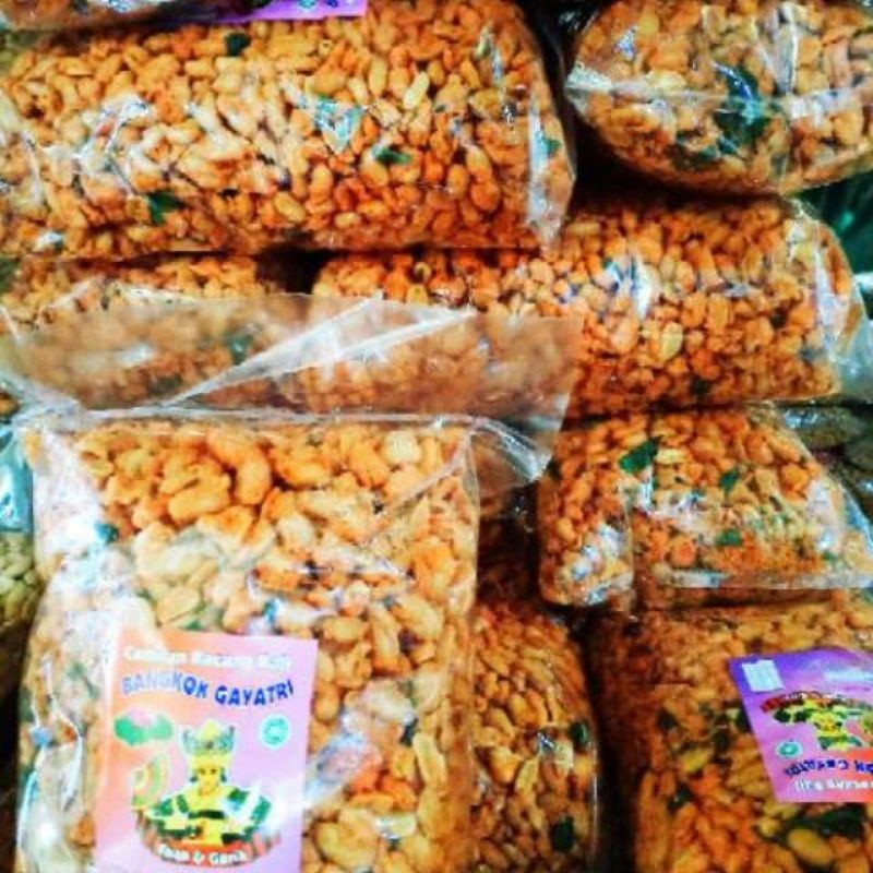 

1KG KACANG BALI pedas daun jeruk