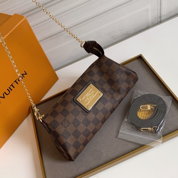 Lv/lois Vuitton's new fashion women's chain handbag shoulder bag [dengan kotak]