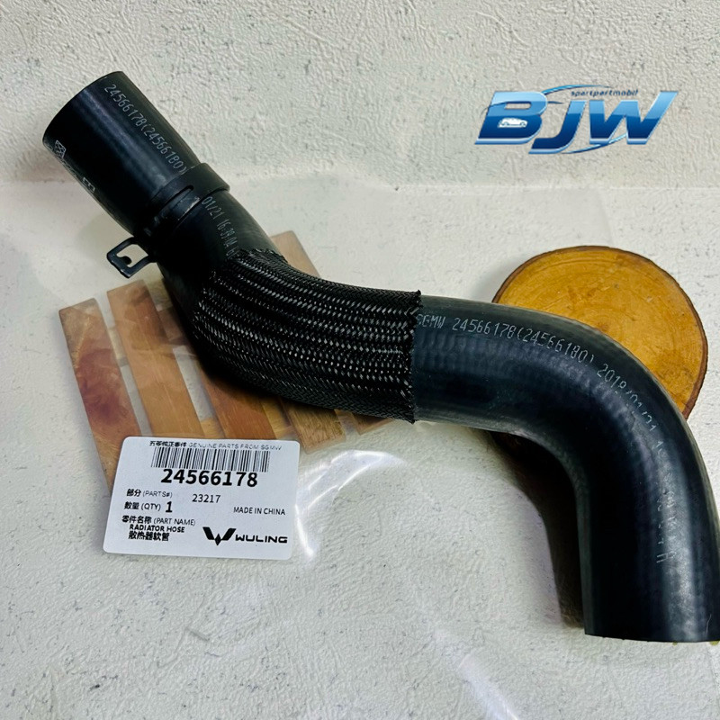 Selang Radiator Atas Wuling Cortez Almaz  SGMW