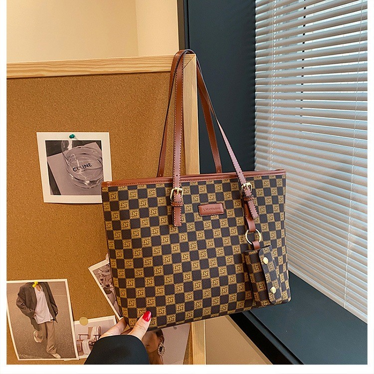 Totebag Wanita Premium - Tas Bahu Wanita Ukuran Besar - Model Terbaru - Tas Kerja Wanita Simple