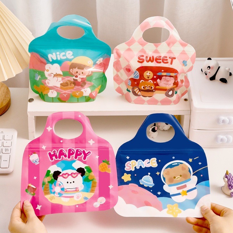 

LPL Plastik Ziplock Mini Tas Jinjing Plastic Bag Zipper Karakter Hewan Goodie Bag Permen Biskuit Anti Air Hampers Lucu Motif Kartun Berwarna Full Color Tas Hampers Snack Ulang Tahun Anak