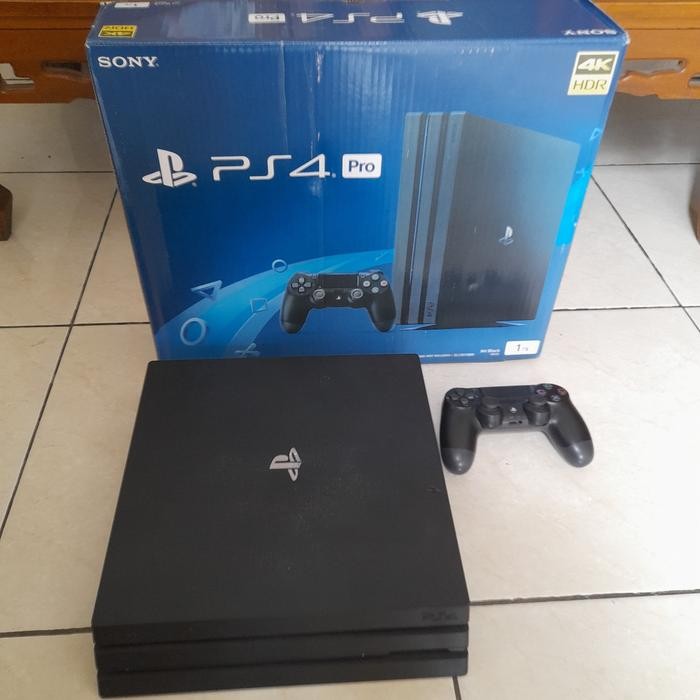 PS4 PRO 1TB ORIGINAL