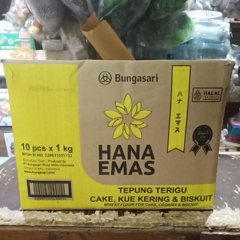 

Tepung Terigu Hana Emas Bungasari 1 kg 1 dus isi 10 pcs