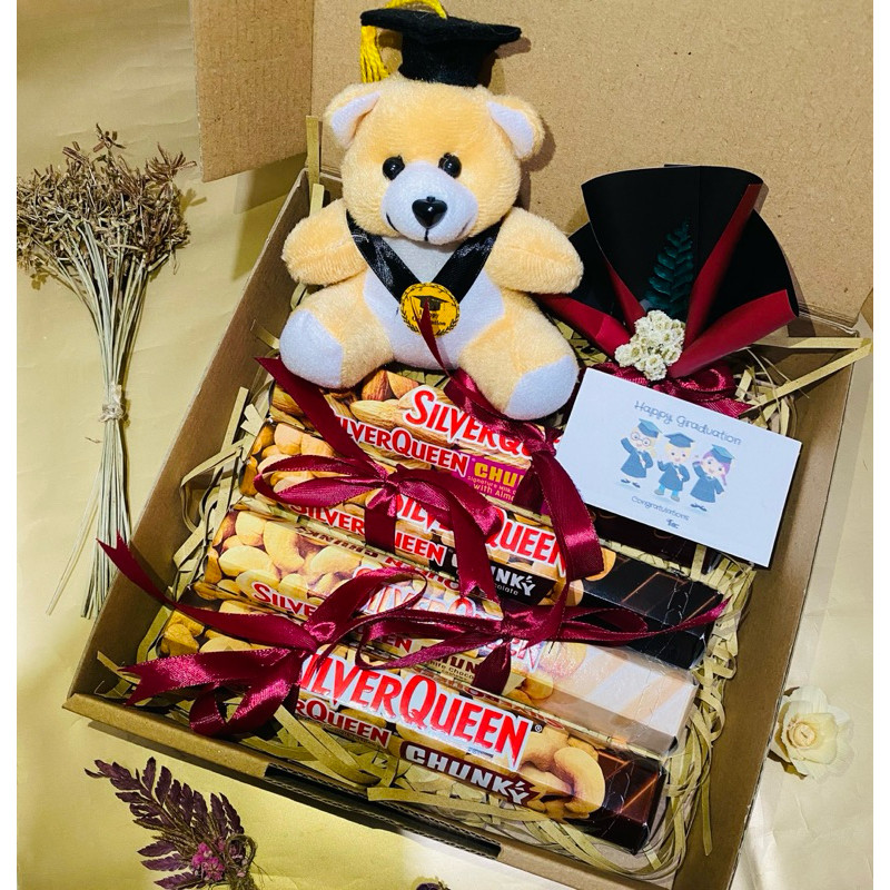 

HAMPERS Coklat Ulang Tahun / Wisuda / Hari Ibu / Anniversary / Pacar / Gebetan / Kado Coklat Murah