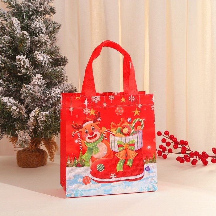 

NEW Paper Bag Natal PVC Anti Air Tas Kantong Souvenir Kado Paperbag Santa Merry Christmas Goodie Bag Pesta Natal Shopping Bag Murah Grosir - 5006-3 MERAH, UK S - 23X22X11