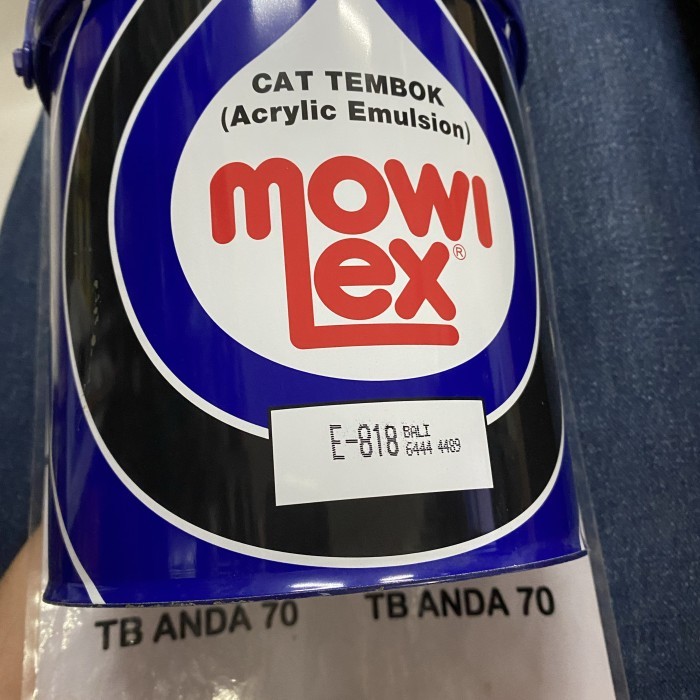 Cat mowilex tembok/ cat tembok abu/ warna bali e 818/ mowilex