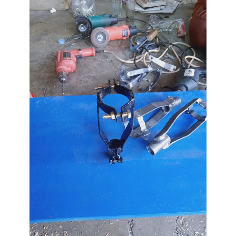 Dudukan bor bobok kayu Adaptor bor bobok kayu bor manual bor kayu mata bor lubang kotak kayu dudukan