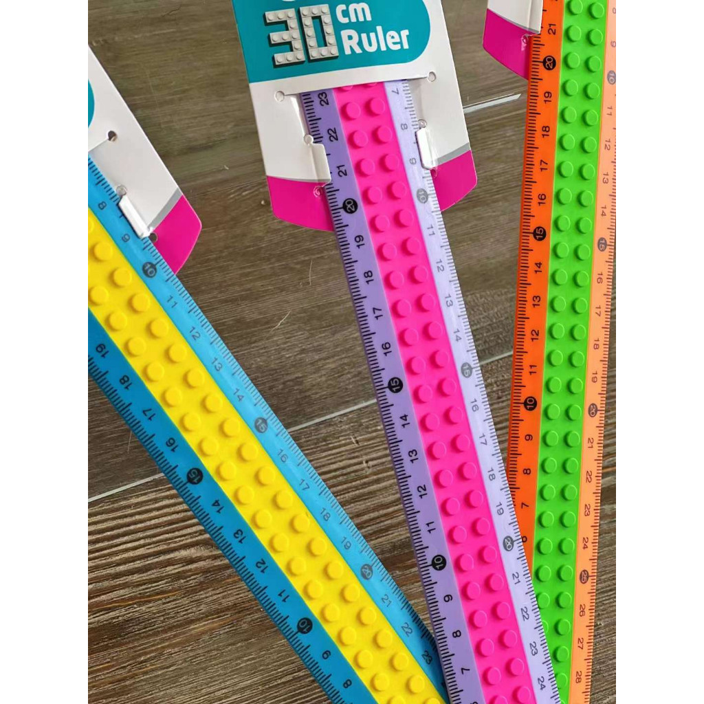

Ruler atau penggaris schoolfans softgrip 30cm - Merah Muda, 30