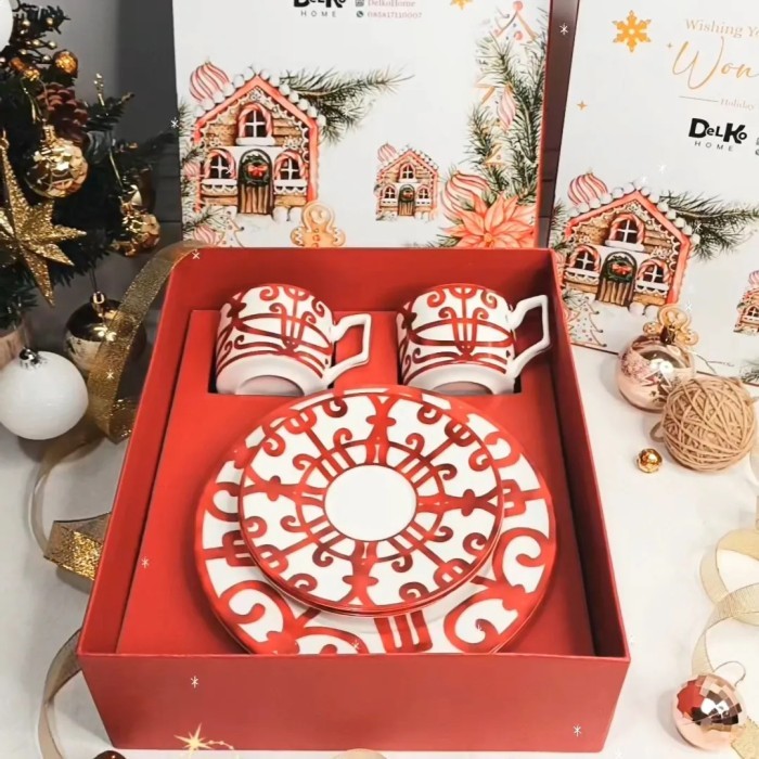 

Christmas Elegante Set / piring Natal Set / cangkir gelas hampers xmas
