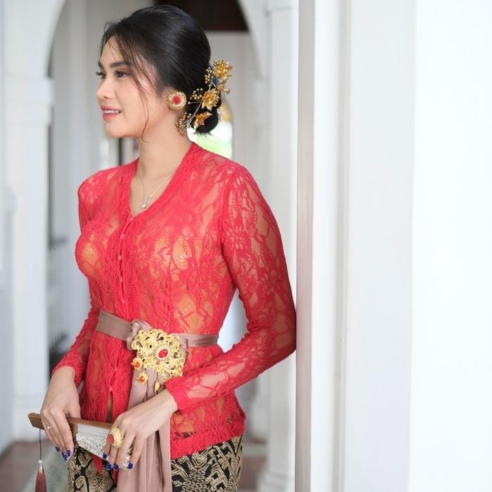 Kebaya Klavee   | Kebaya bali kebaya modern pakaian kondangan kebaya brokat kutubaru kebaya wisuda k