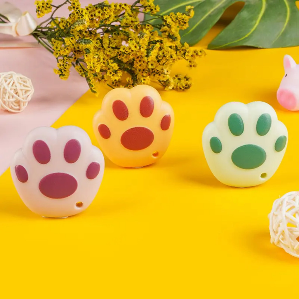 

KAKI KUCING MINI CUTTER ESTETIK LUCU PERLENGKAPAN SEKOLAH MURID KERAJINAN LOMOCARD PHOTOCARD KPOP KPOPERS GEMAS PISAU MOTIF UNBOXING PAKET DAN KERTAS CAT PAW