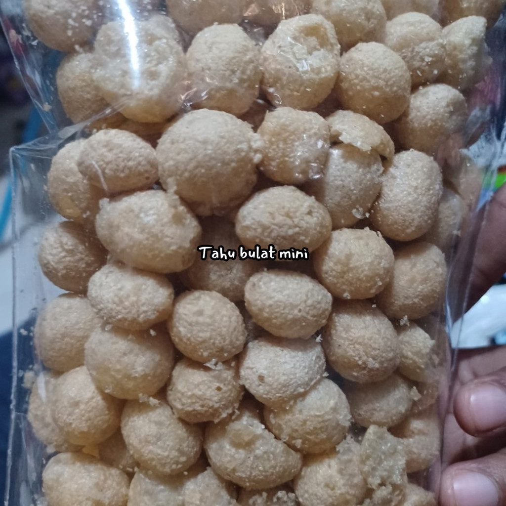 

Gratis Ongkir kripik tahu bulat tahu sumedang tahu pong tahu bulat 1kg