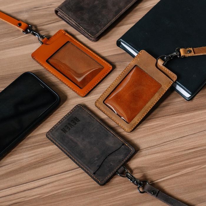 

Lanyard id Card Kulit Asli Gantungan ID Card Holder - PU TAN