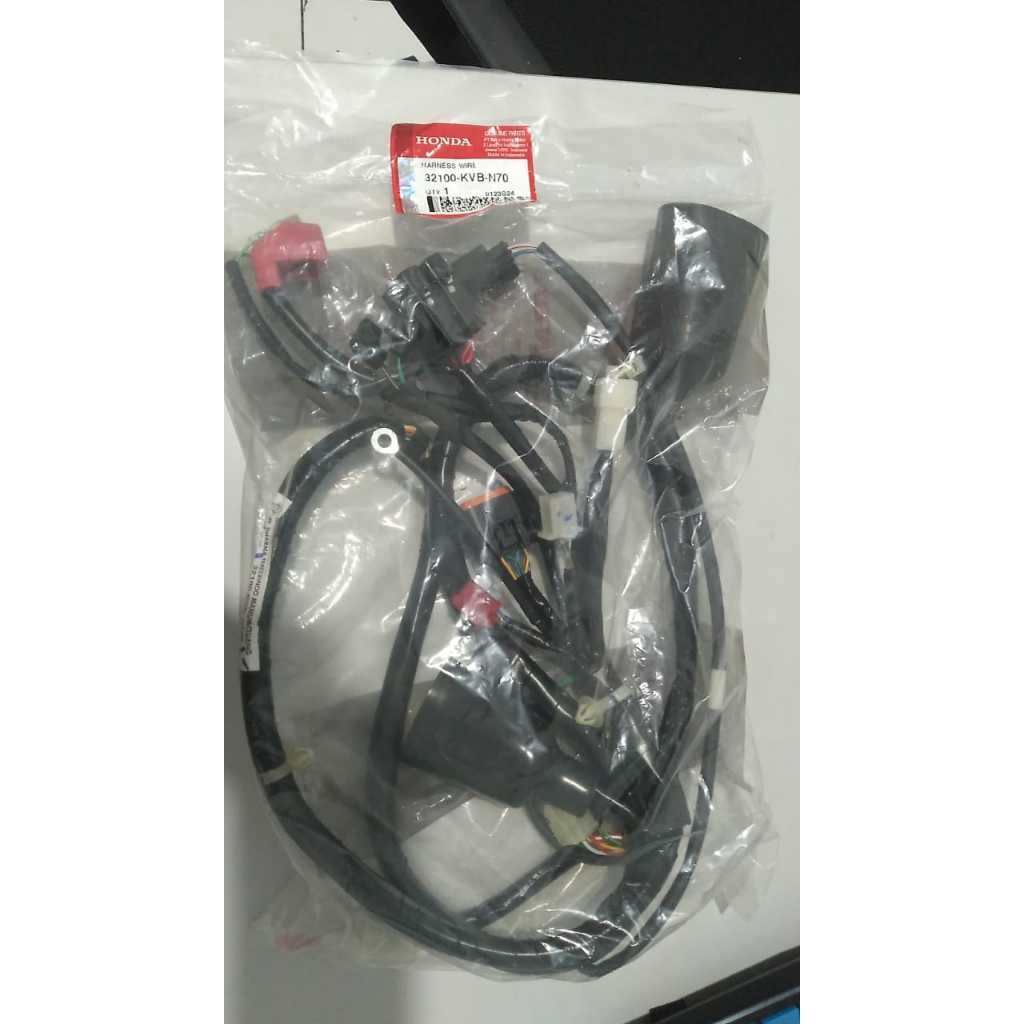32100-KVB-N70 Kabel body Vario 110 karbu pertama