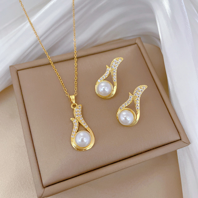 Micro-paved Gorgeous Stainless Steel arm Fox Tail Fox Pearl Necklace Earrings Set Classic Girls Part