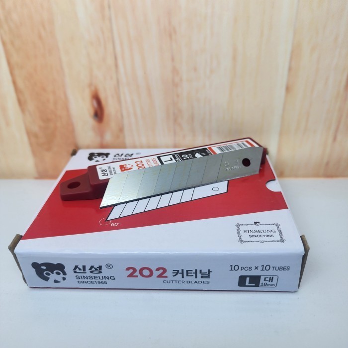 

SINSEUNG L202 Refill Isi Pisau Cutter 18 mm (10 Pcs / Tube) Cuter Blade 18mm
