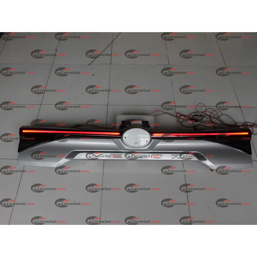 Trunklid / trunk lid Led New Avanza 2022 lampu bagasi avanza veloz 2022